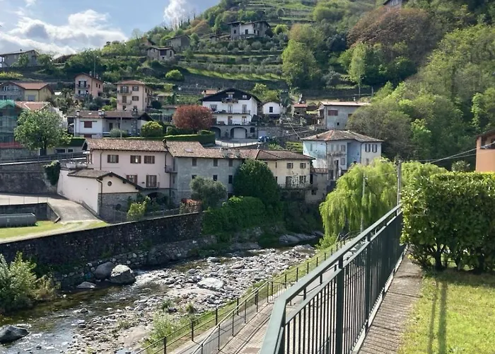 River House Domaso