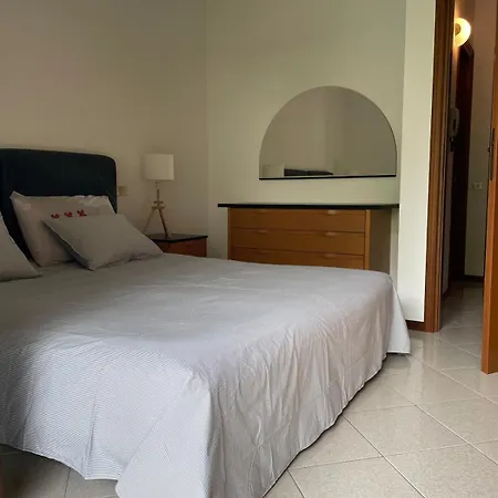 River House Tatil Evi Domaso